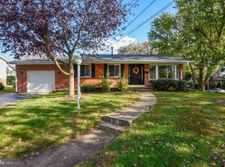 13801 Marianna Dr, Rockville, MD 20853