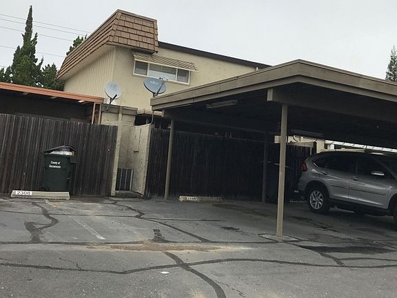 3rd image of 2308 Via Camino Ave