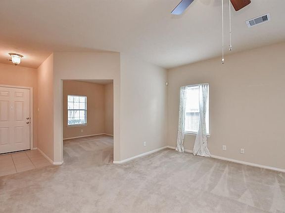 5th image of 6127 Carver Pines Dr