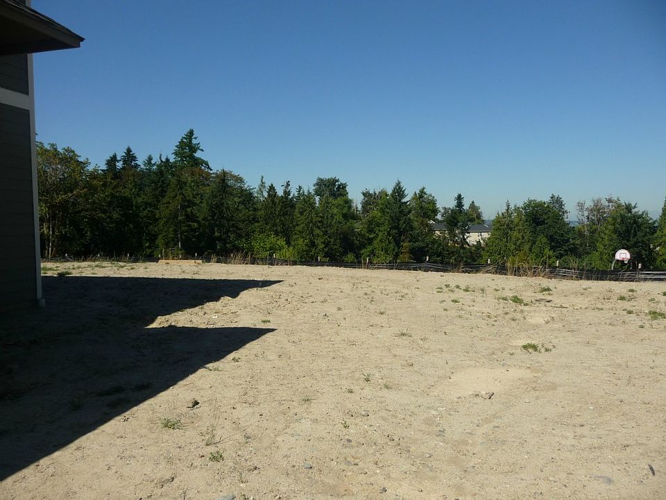 2nd image of 3804 Victoria Lane Ct