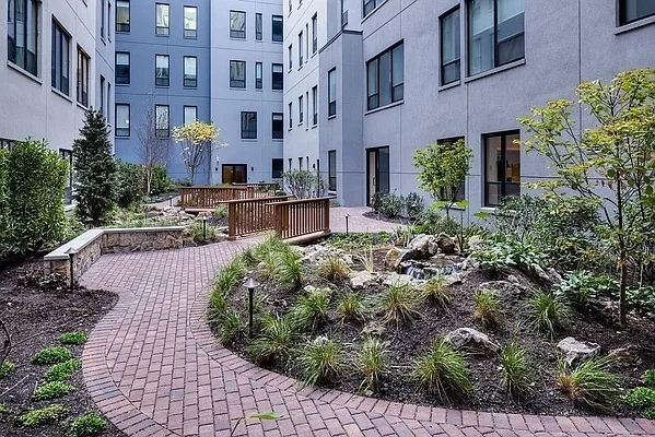 Rented by Park River | media 27