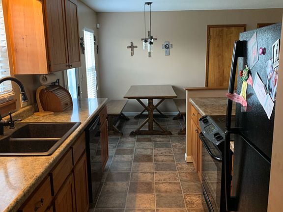 4th image of 1514 Smith Dr