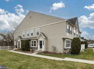 101 Black Walnut Dr, Phoenixville, PA 19460