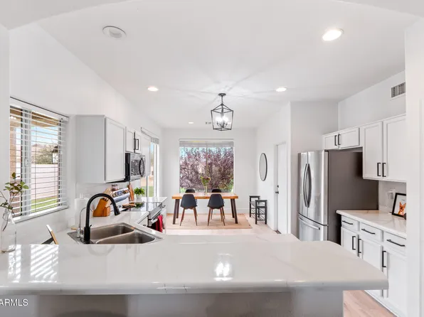 1993 S SPARTAN Street, Gilbert, AZ 85233