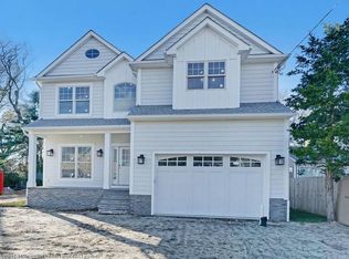 1621 Bay Ave, Point Pleasant Beach, NJ 08742