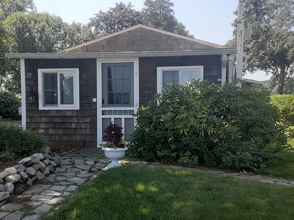 72 Namquid Dr
