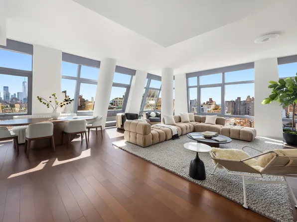 35 West 15th Street image 1 of 15