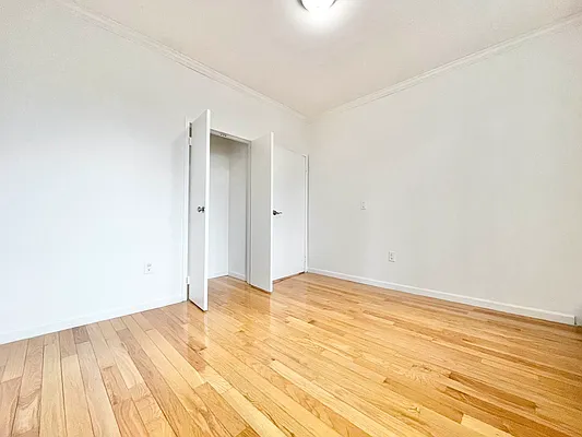 Rented by City Connections Realty | media 14