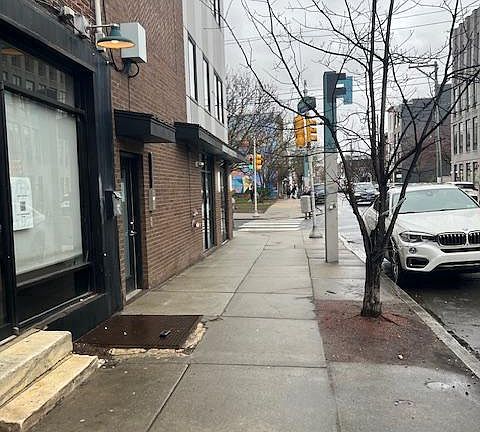 3rd image of 2038 Frankford Ave