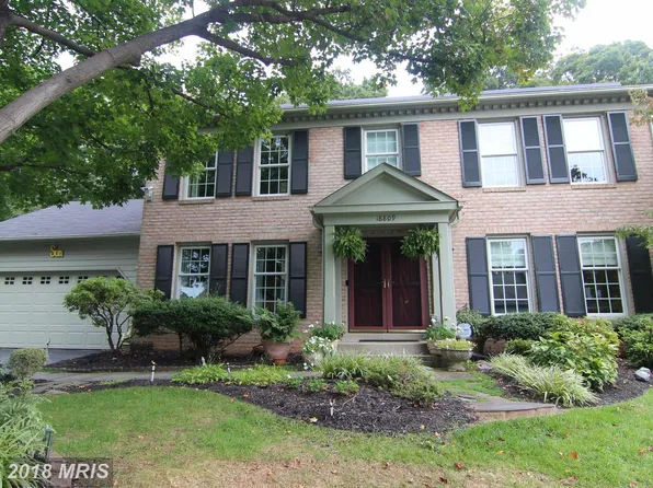 18809 S Meadow Fence Rd, Montgomery Village, MD 20886