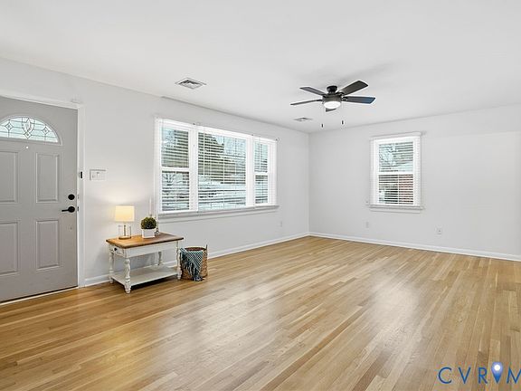 3rd image of 7352 Birch Ln