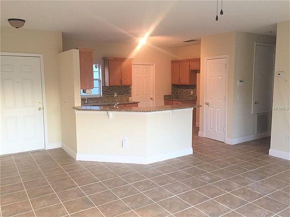 3rd image of 1333 Banbridge Dr