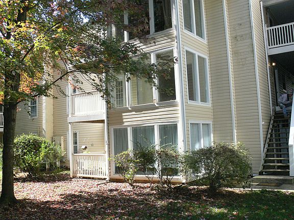 4th image of 1902 Augusta Dr