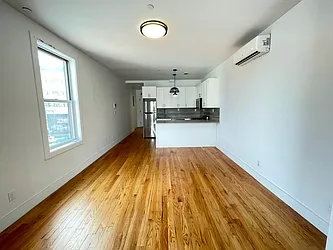 Rented by Tapiro Realty