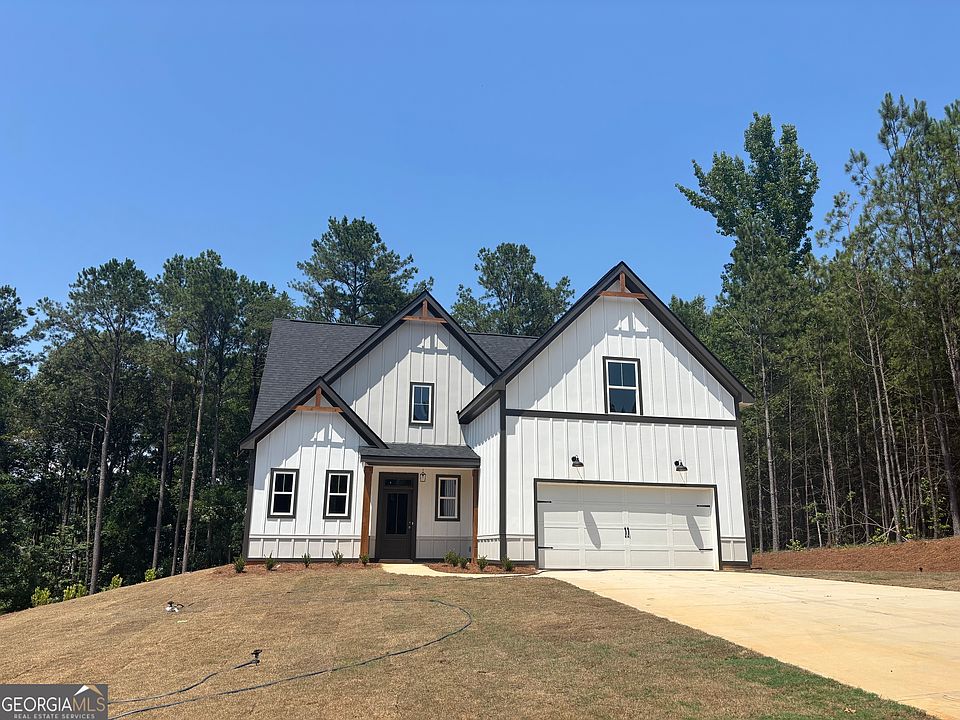 1st image of 16 Hadrian Ridge Dr SW