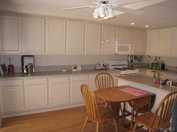 3rd image of 440 Willamette Ln