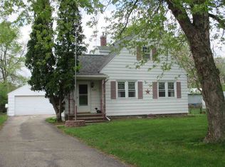 447 Morrell Ave, Evansdale, IA 50707