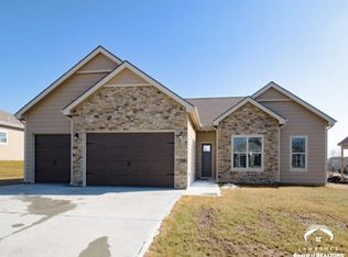 2706 S Fir Ter, Eudora, KS 66025