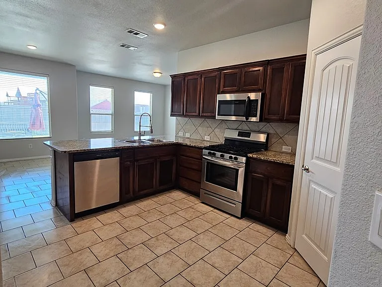 7208 Brooks Ranch Rd — Photo 11