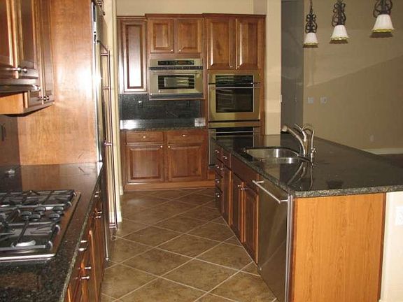 4th image of 42325 N Anthem Creek Drive