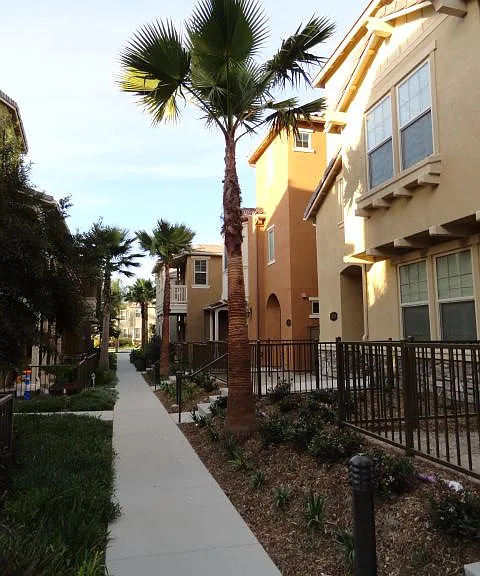 1812 Cyan Ln — Photo 9