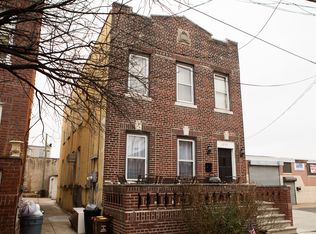6969 74th St, Middle Village, NY 11379