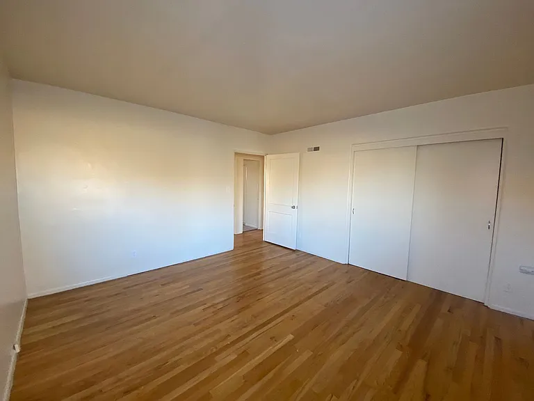 1200 Stanford Dr NE — Photo 17