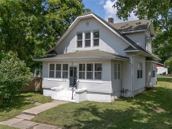 216 W 4th St, Lawson, MO 64062