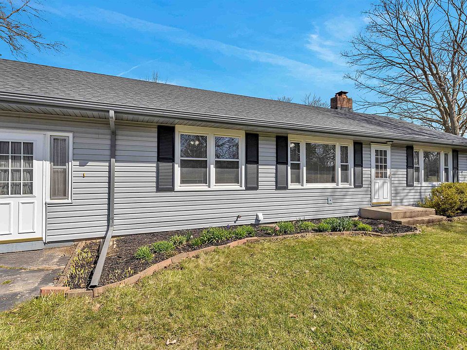 3620 Highcrest Rd, Rockford, IL 61107 Zillow