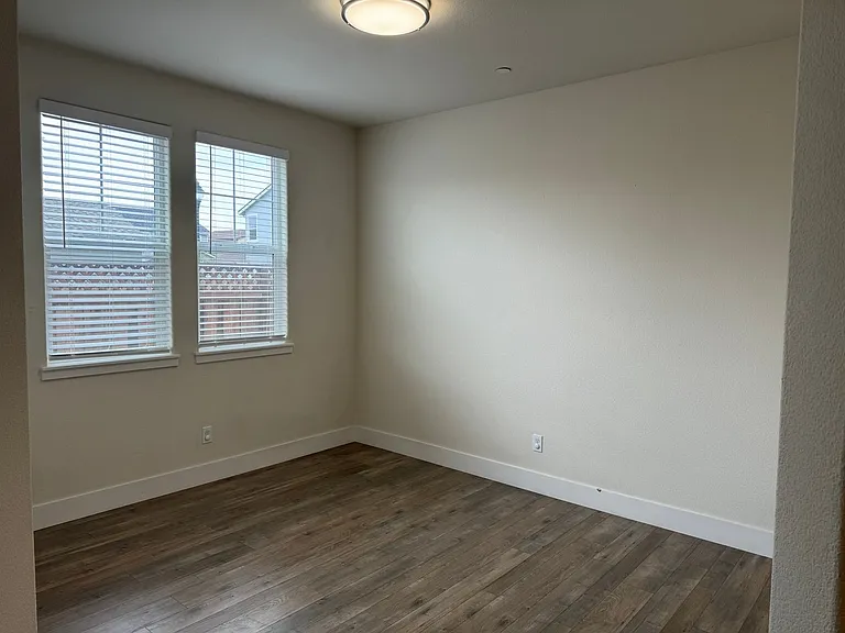 14343 Sherman Blvd — Photo 41