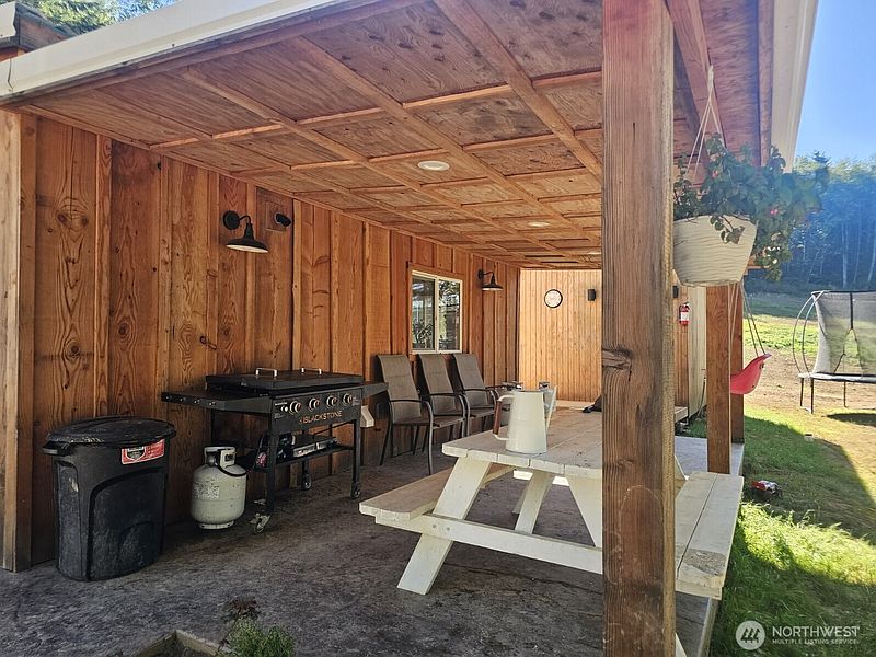 2nd image of 218 Bowen Road #84