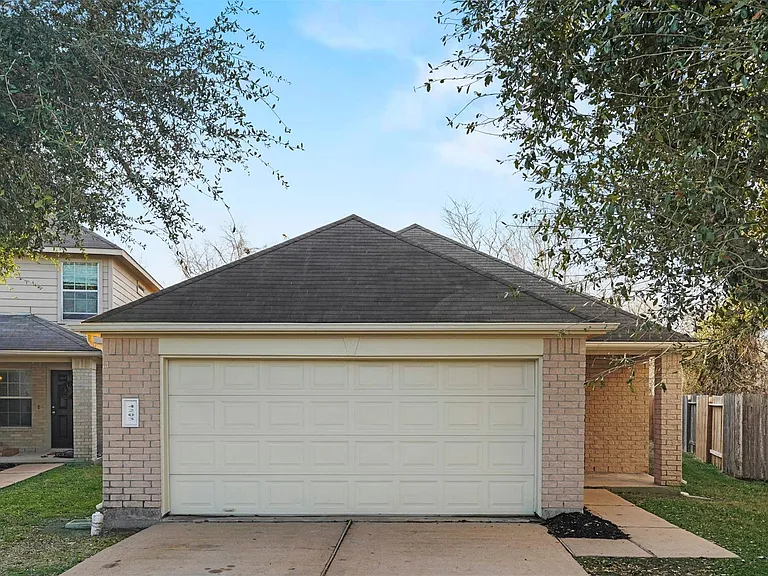 4203 Richmeadow Dr — Photo 2