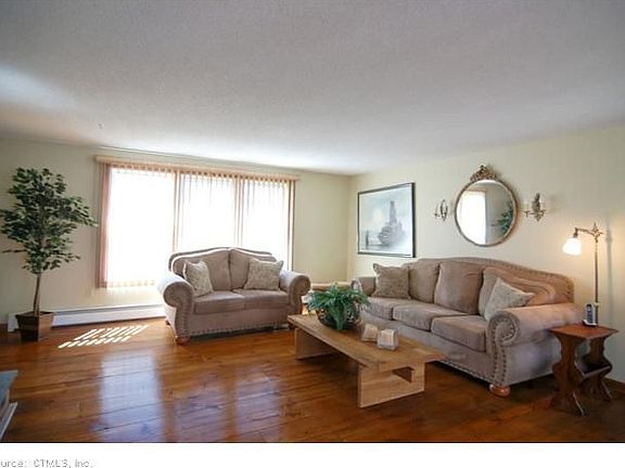 5th image of 85 Dream Lake Dr