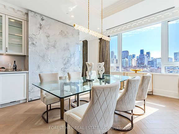 5th image of 128 Hazelton Ave #602