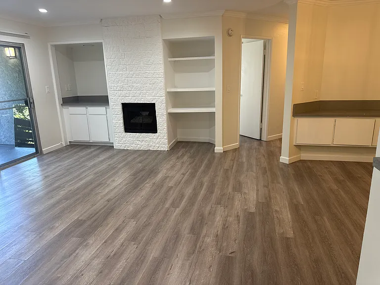11701 Texas Ave #210 — Photo 2