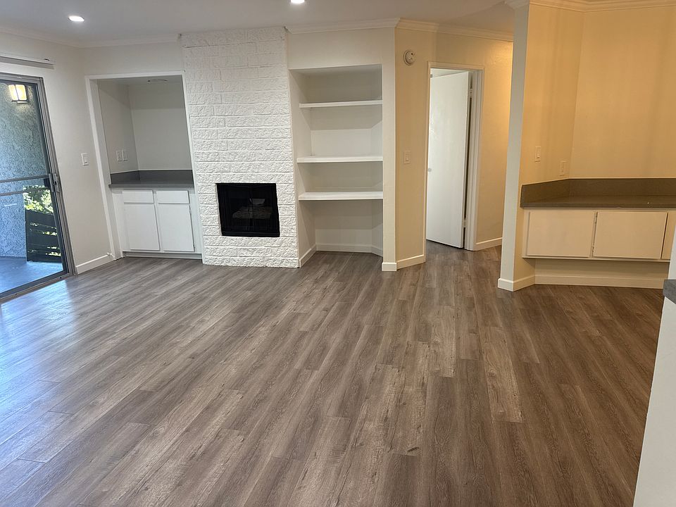 1st image of 11701 Texas Ave APT 210