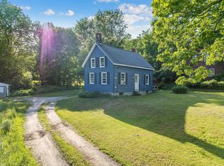 908 Gardiner Rd, Wiscasset, ME 04578