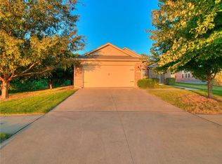 913 SW 157th Cir, Oklahoma City, OK 73170