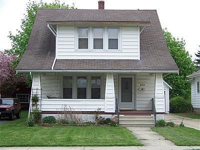 1st image of 474 N Washington St