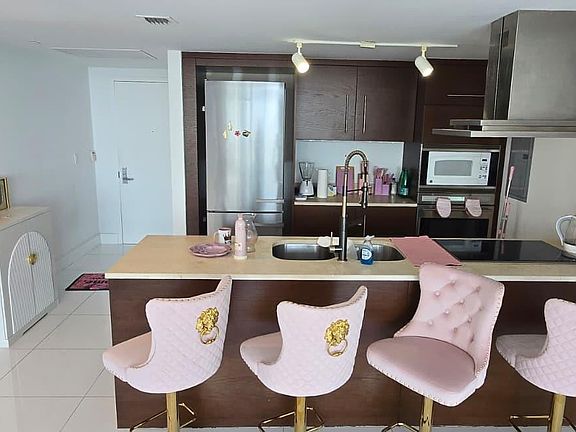 5th image of 495 Brickell Ave APT 4205