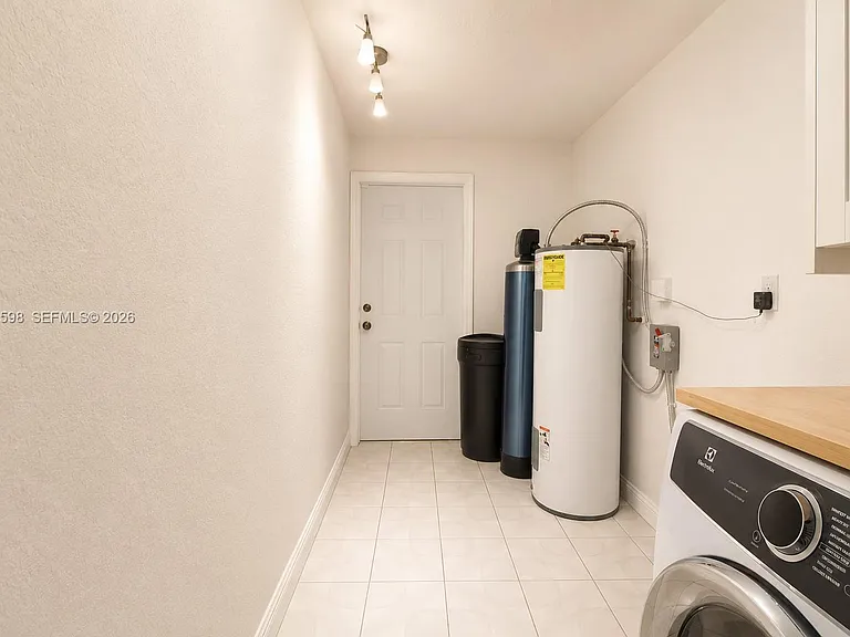 9421 SW 150th St — Photo 23