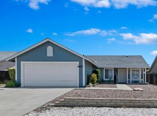 2415 Carnation Ave, Hemet, CA 92545