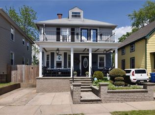 135 Bay View Ave, Cranston, RI 02905