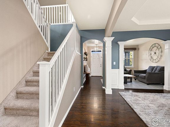 3rd image of 2083 Bayfront Dr
