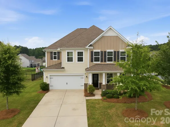 111 Slip Shot Ln, Troutman, NC 28166