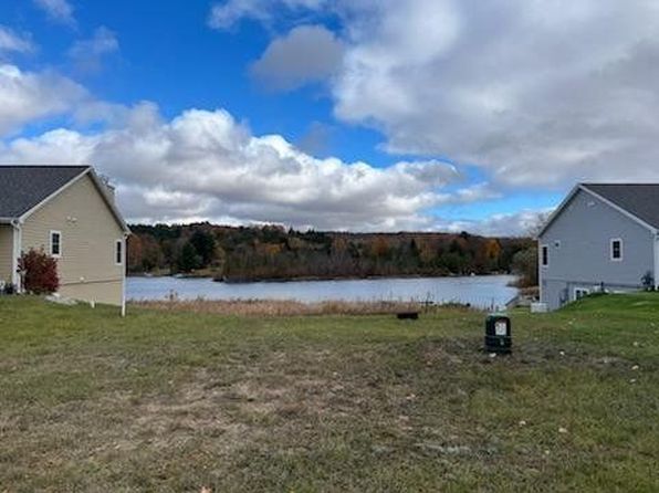 2801 W Shore Dr, Central Lake, MI 49622