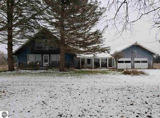 21074 Dougherty Rd, Copemish, MI 49625