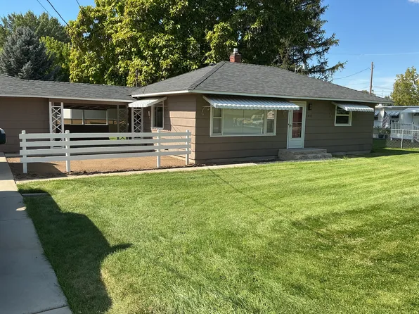1011 Chicago St, Nampa, ID 83686