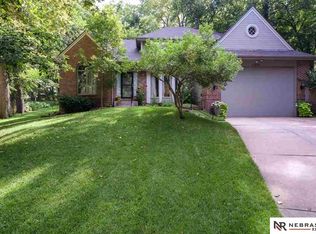 11755 Anderson Grv, Bellevue, NE 68123