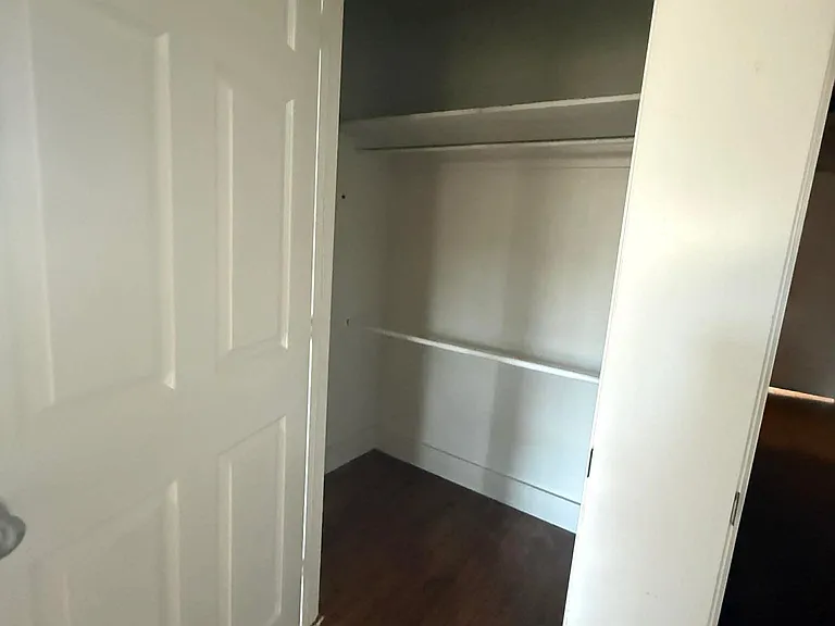 909 N Pottenger Ave — Photo 8